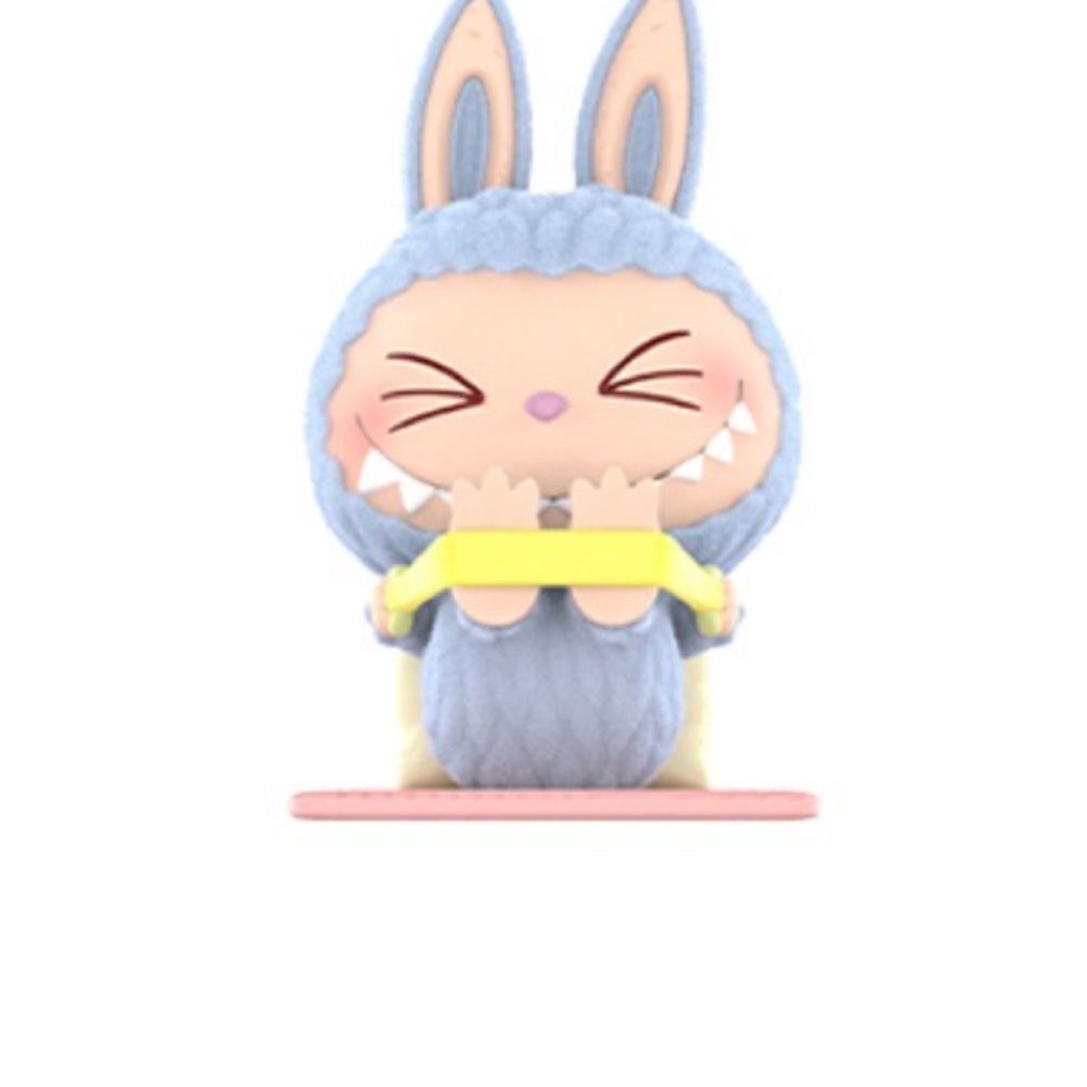 POPMART YOGA LABUBU- Stretch Out